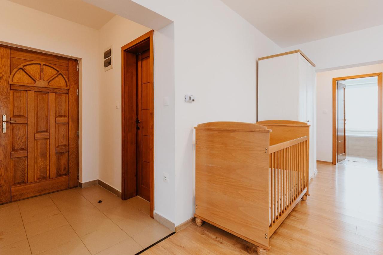 Lotus Ii Apartment